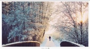 Image on top of solid color